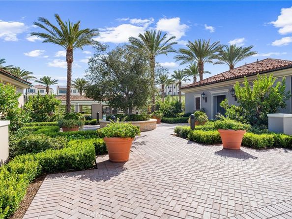 136 Newburry, Irvine CA 92618