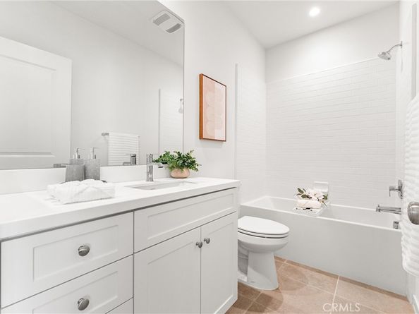 136 Newburry, Irvine CA 92618