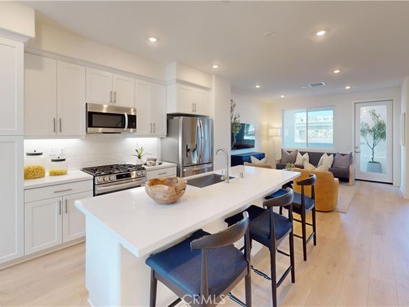 1882 E. 1st Street 260, Santa Ana CA 92705
