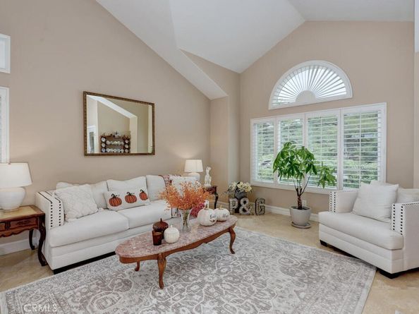 22121 Cherrywood, Mission Viejo CA 92692