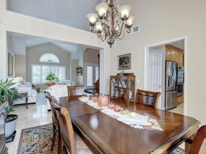 22121 Cherrywood, Mission Viejo CA 92692