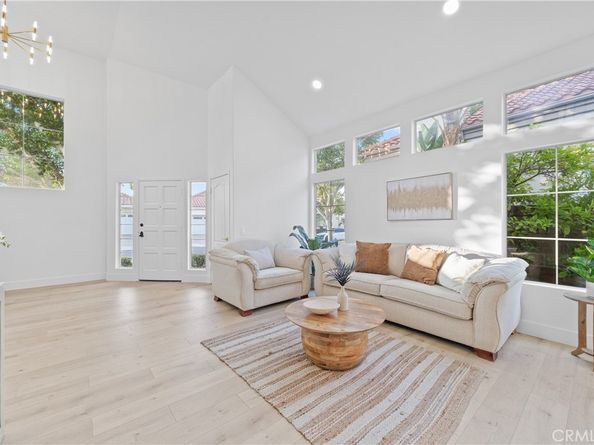 21452 Bastia, Mission Viejo CA 92692