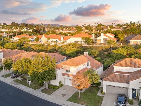 21452 Bastia, Mission Viejo CA 92692