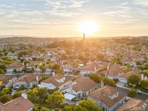 21452 Bastia, Mission Viejo CA 92692
