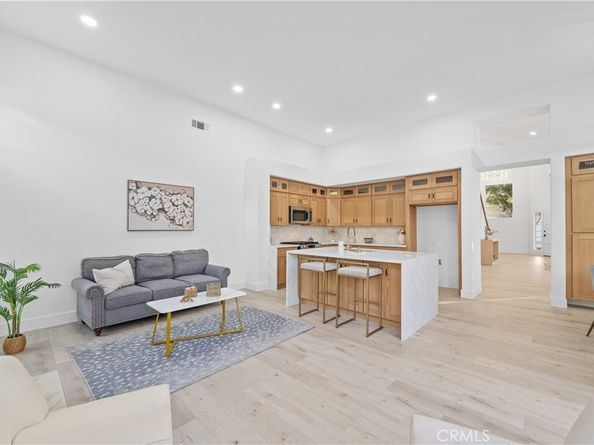 21452 Bastia, Mission Viejo CA 92692