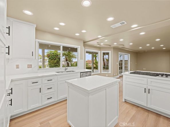 451 S Wishing Well, Anaheim Hills CA 92807