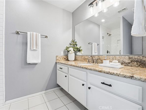 380 W Wilson B103, Costa Mesa CA 92627