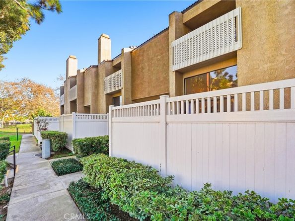 380 W Wilson B103, Costa Mesa CA 92627