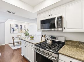 380 W Wilson B103, Costa Mesa CA 92627