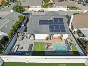 985 Begonia Avenue, Costa Mesa CA 92626