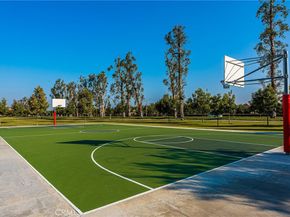 119 Strawberry, Irvine CA 92620