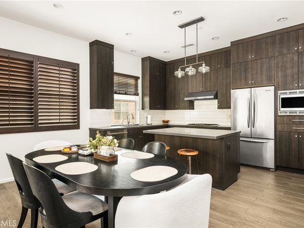 119 Strawberry, Irvine CA 92620