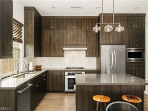 119 Strawberry, Irvine CA 92620