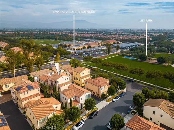 119 Strawberry, Irvine CA 92620