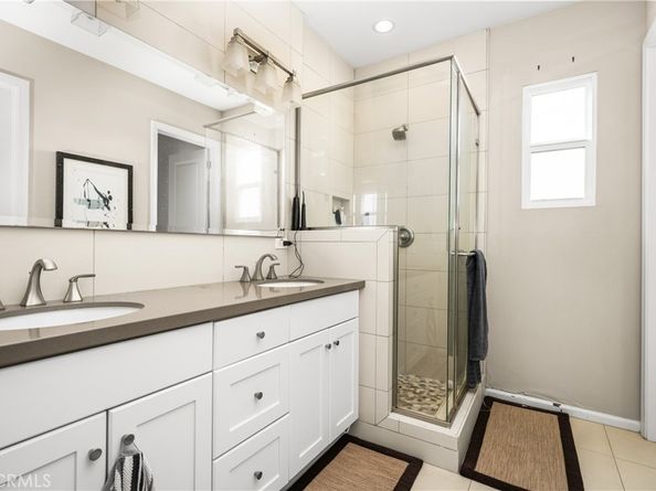 119 Strawberry, Irvine CA 92620