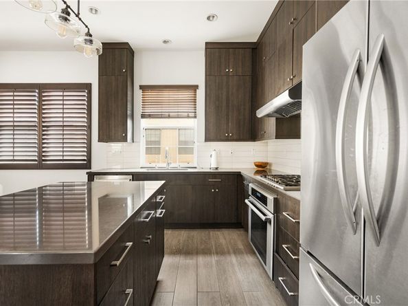 119 Strawberry, Irvine CA 92620