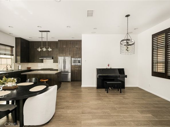 119 Strawberry, Irvine CA 92620