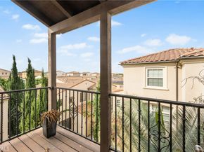 119 Strawberry, Irvine CA 92620