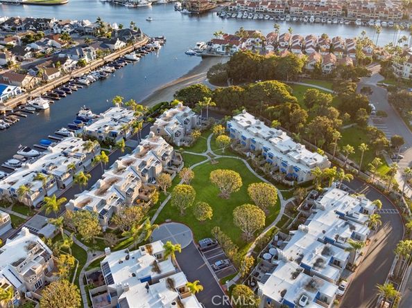 3408 Sparkler, Huntington Beach CA 92649