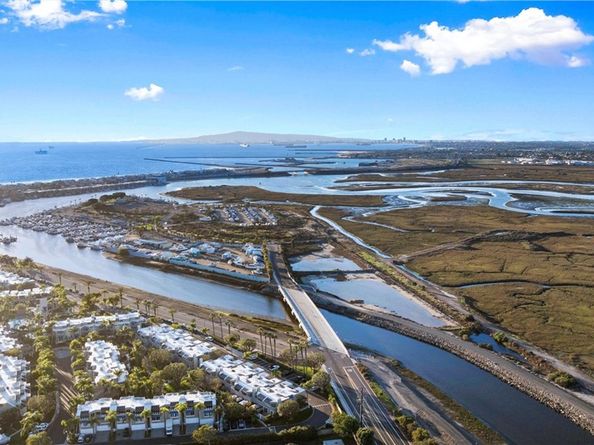 3408 Sparkler, Huntington Beach CA 92649