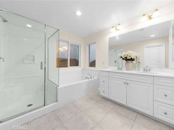 3262 S Portsmouth, Ontario CA 91761