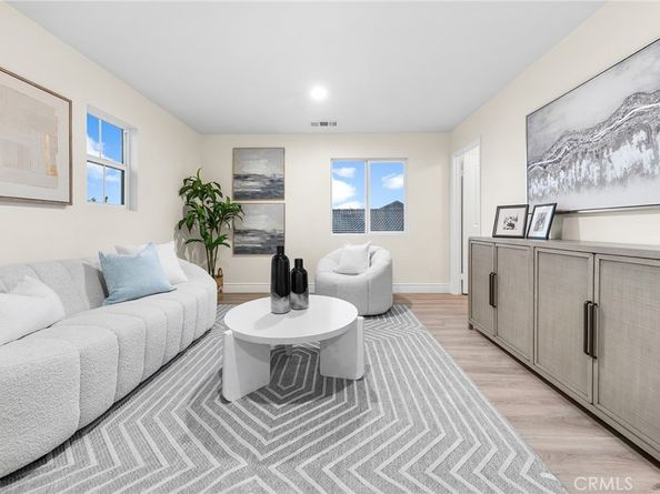 3262 S Portsmouth, Ontario CA 91761