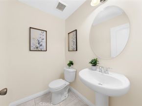 3262 S Portsmouth, Ontario CA 91761