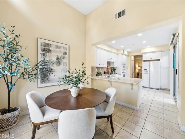 123 Chantilly, Irvine CA 92620