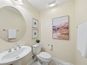 123 Chantilly, Irvine CA 92620