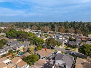 2615 Petaluma, Long Beach CA 90815