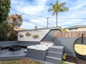 2615 Petaluma, Long Beach CA 90815
