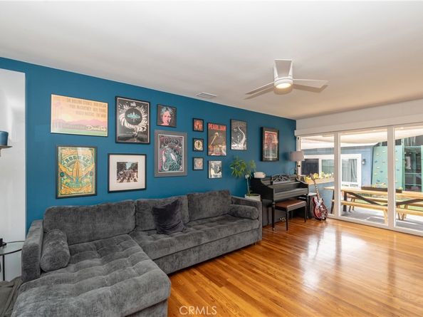 2615 Petaluma, Long Beach CA 90815