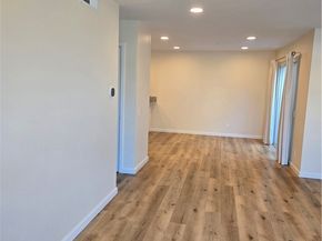 22 Exeter 23, Irvine CA 92612