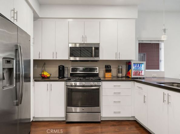 2222 1/2 Strata, Eagle Rock CA 90041