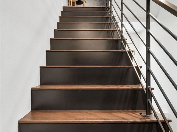 2222 1/2 Strata, Eagle Rock CA 90041