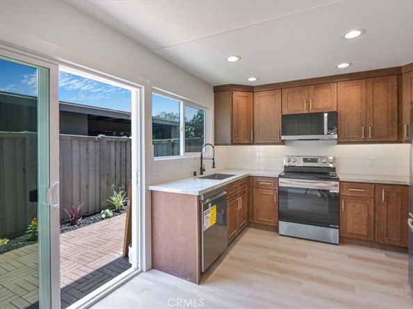 229 Springview, Irvine CA 92620