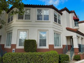 2827 Player, Tustin CA 92782