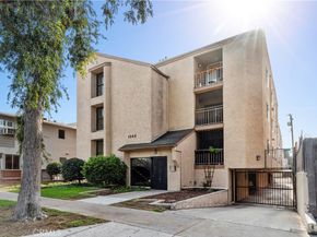 1244 E 3rd 201, Long Beach CA 90802