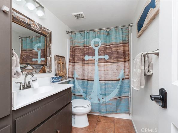 1244 E 3rd 201, Long Beach CA 90802