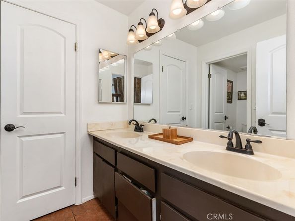 1244 E 3rd 201, Long Beach CA 90802