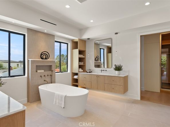 5772 Sierra Casa Road, Irvine CA 92603