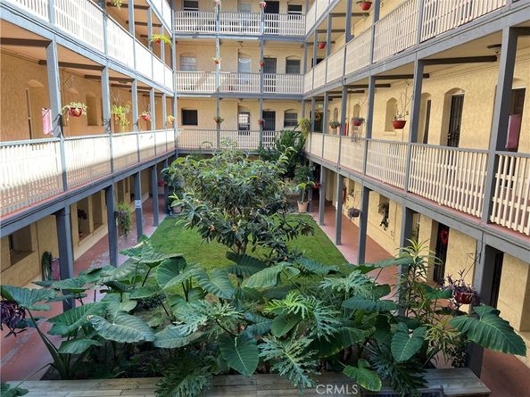 800 Pacific Avenue 309, Long Beach CA 90813