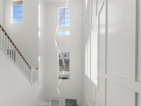 140 Reyes Alley, Lake Forest CA 92630