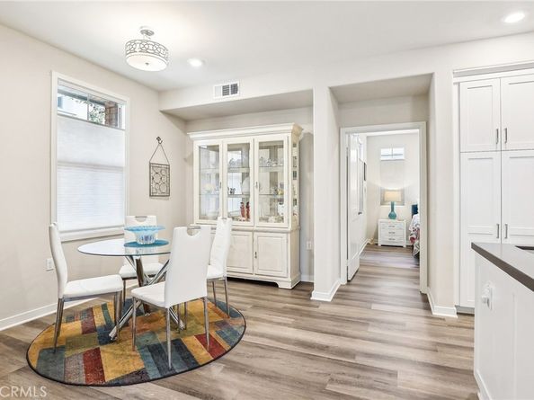 253 Carlow, Irvine CA 92618