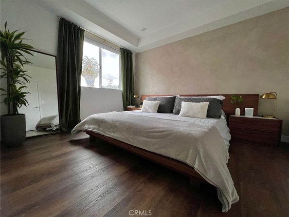 1245 N New Hampshire Avenue 4, Los Angeles CA 90029