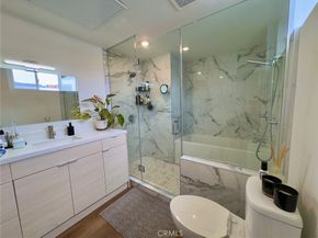 1245 N New Hampshire Avenue 4, Los Angeles CA 90029