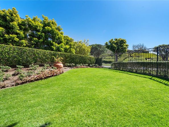 23 Skyridge, Newport Coast CA 92657