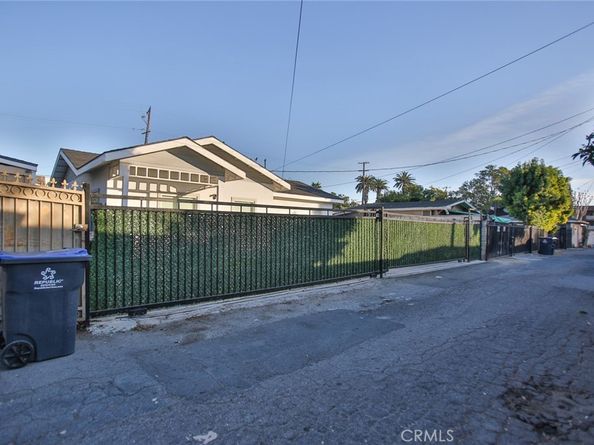 408 S Flower Street, Santa Ana CA 92703