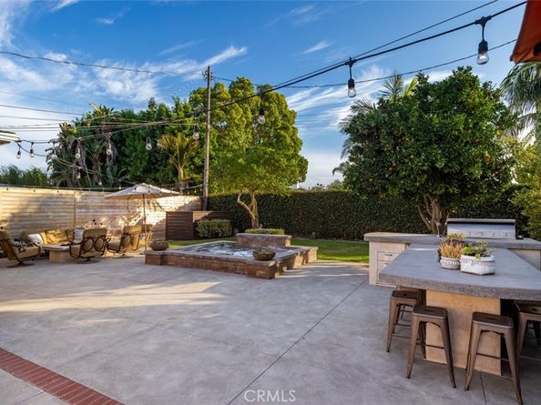 269 Cecil Place, Costa Mesa CA 92627