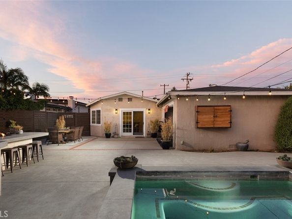 269 Cecil Place, Costa Mesa CA 92627